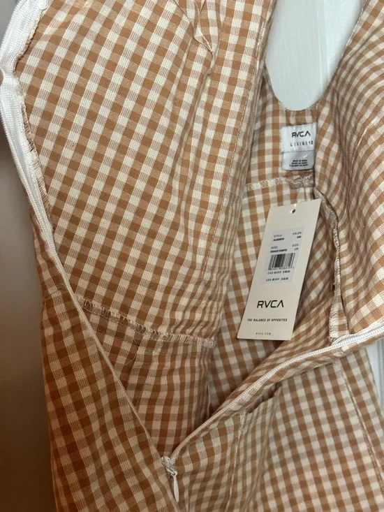 NWT RVCA Forager 100% Cotton Gingham Romper - Size L/12 - Sand/Tan White - Picture 5 of 13